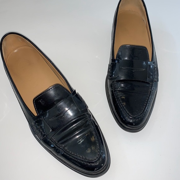 Tod’s Black Patent Leather Loafers 8.5 - Picture 2 of 8
